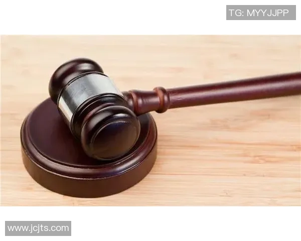 五大联赛社媒就争议事件发声回应各方质疑与反思